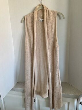 Long Open Knit Vest in Light Beige CABi